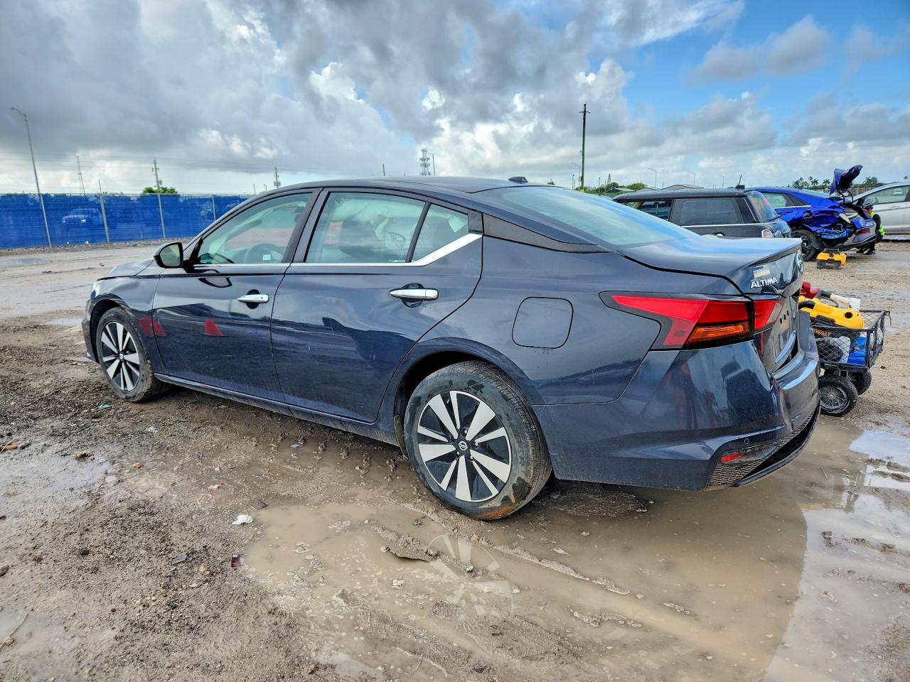 2022 NISSAN ALTIMA
