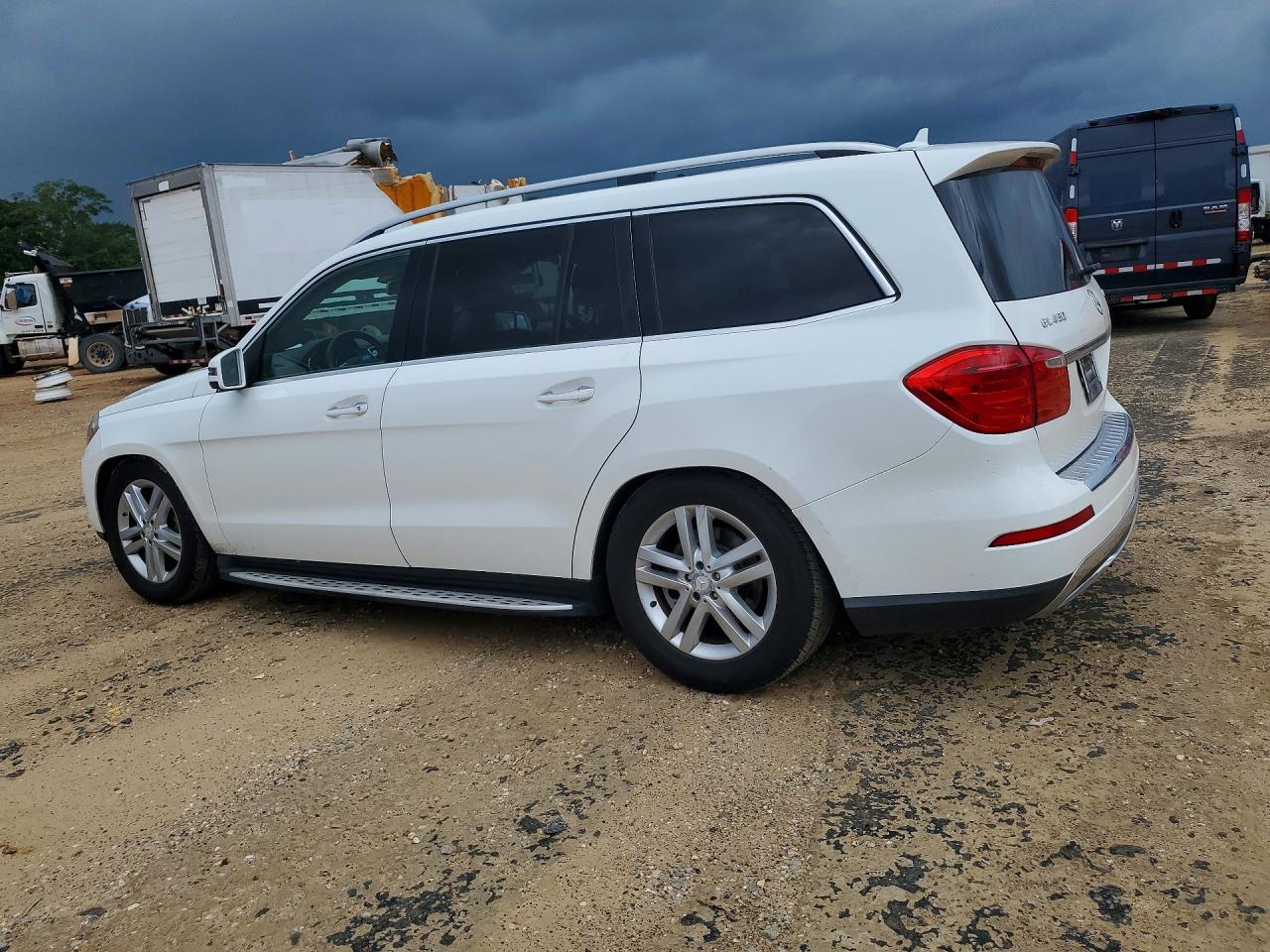 2015 MERCEDES-BENZ GL-CLASS