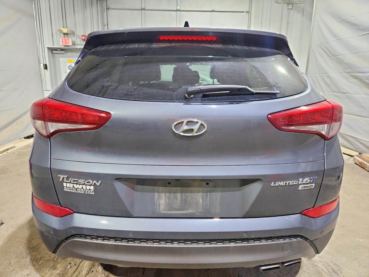 2016 HYUNDAI TUCSON