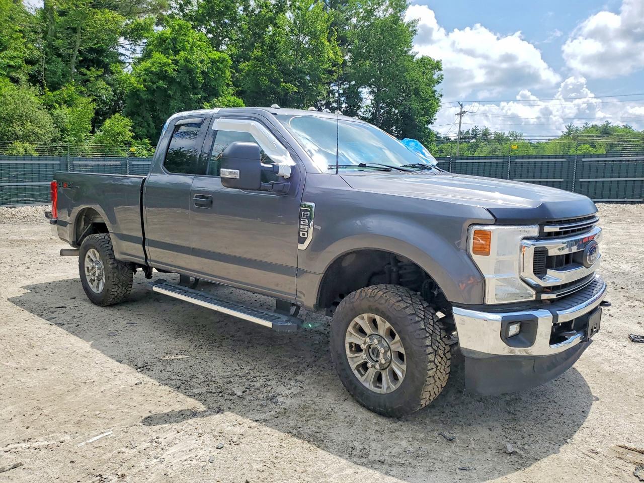 2022 FORD F250