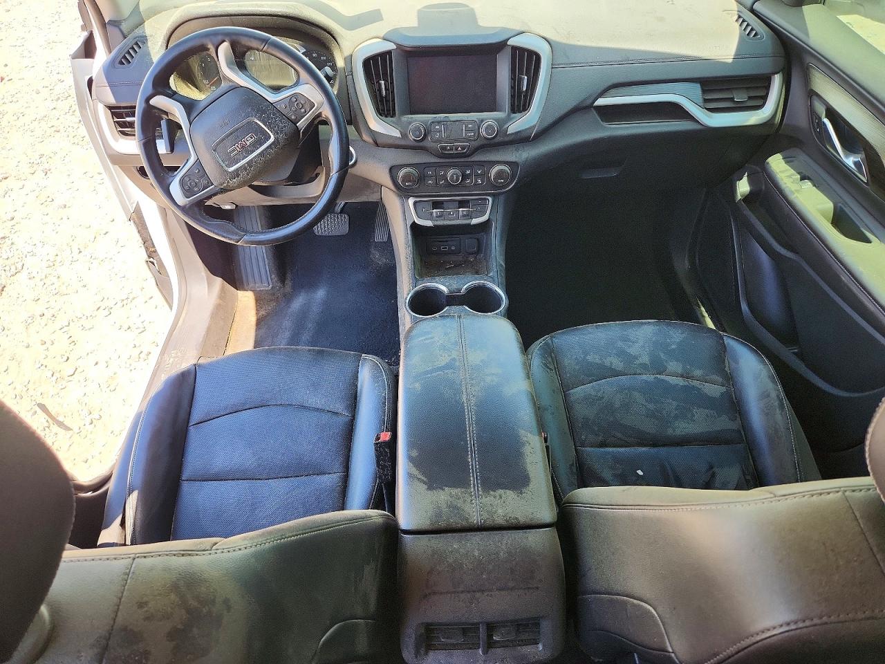 2022 GMC TERRAIN