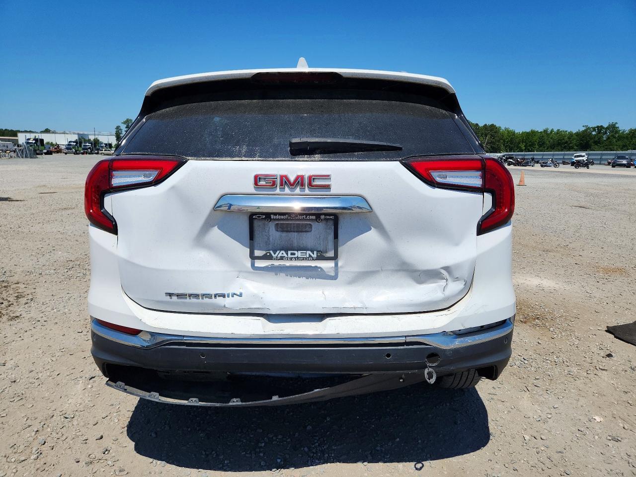 2022 GMC TERRAIN