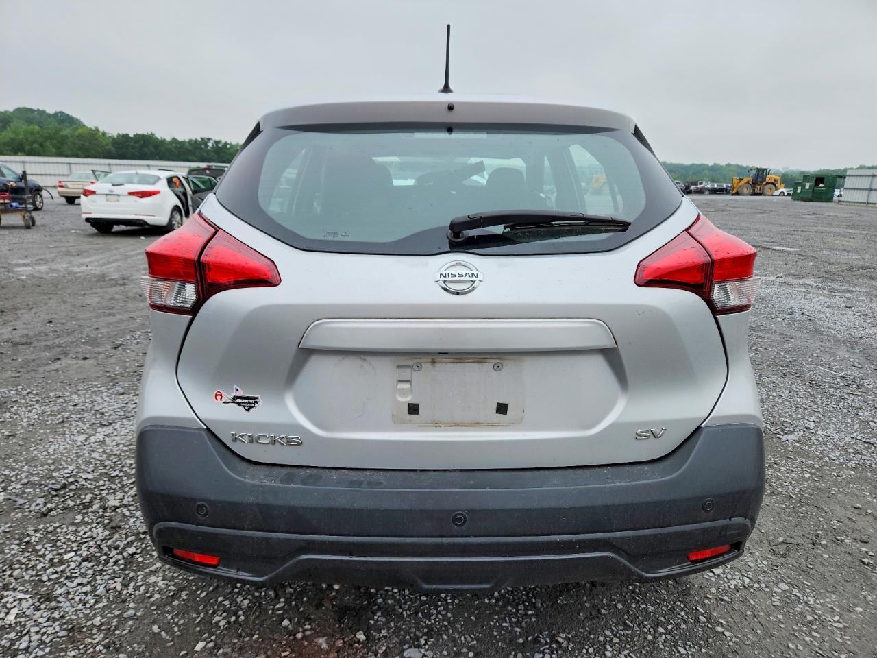 2018 NISSAN KICKS