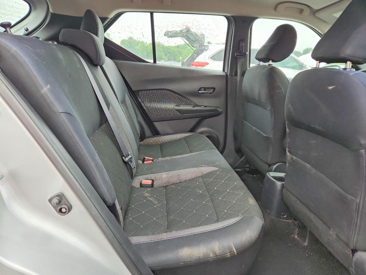 2018 NISSAN KICKS