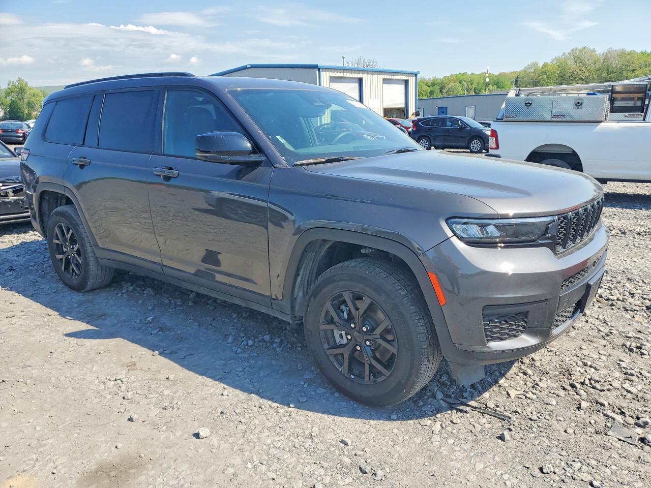 2024 JEEP CHEROKEE