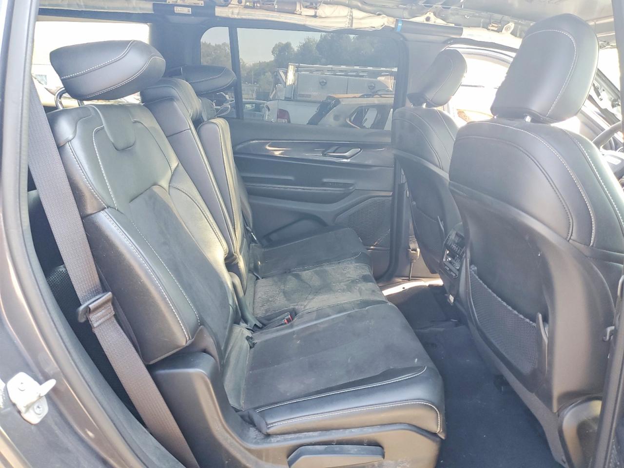 2024 JEEP CHEROKEE