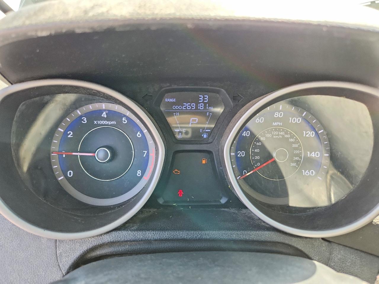 2011 HYUNDAI ELANTRA