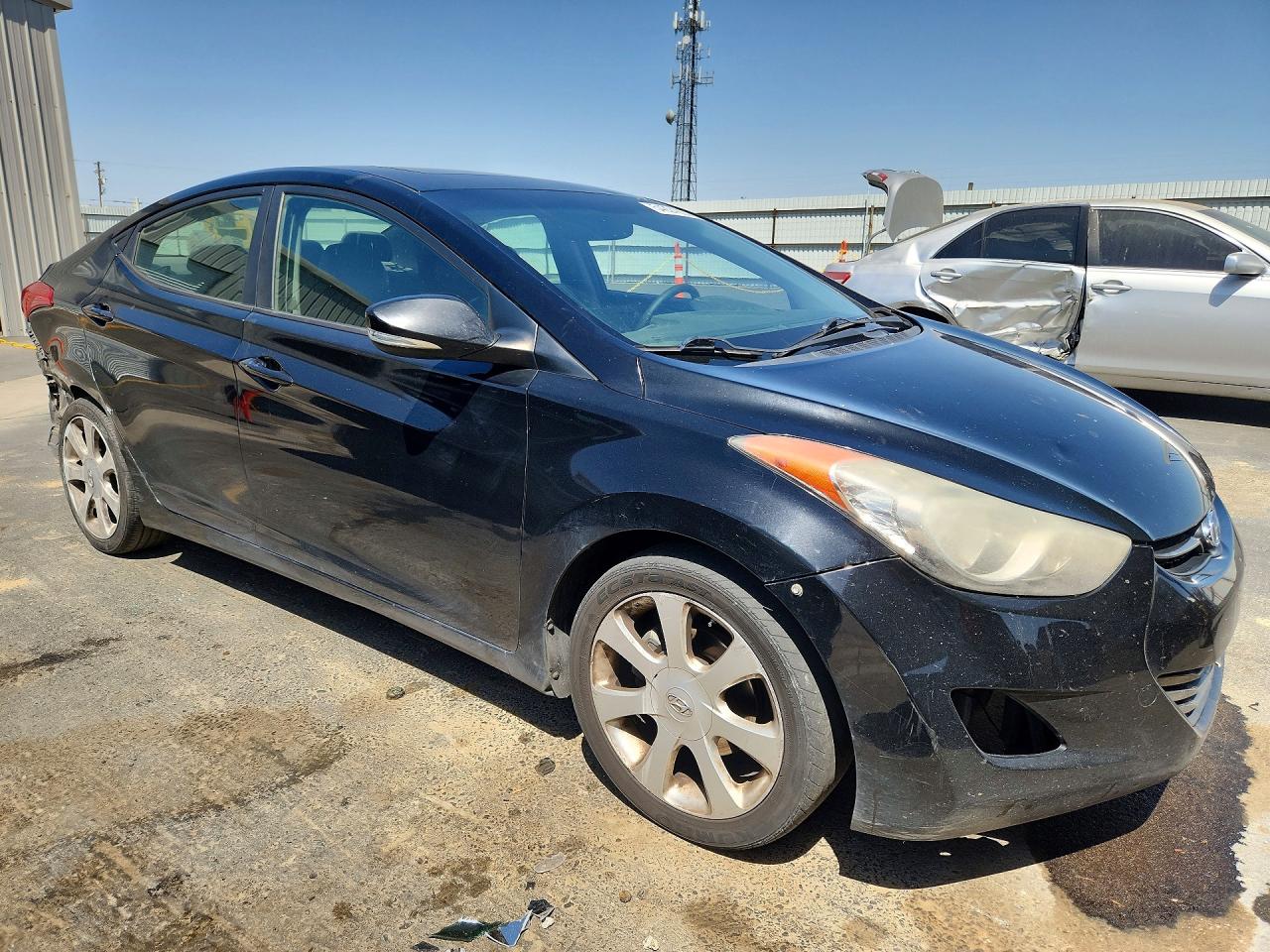 2011 HYUNDAI ELANTRA