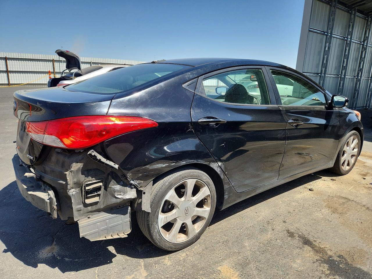 2011 HYUNDAI ELANTRA