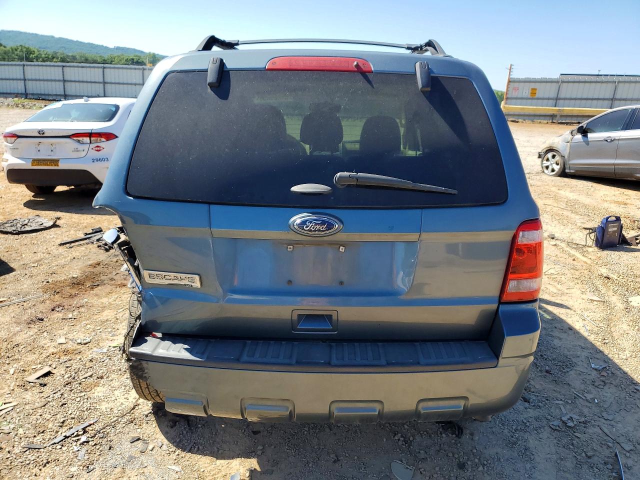 2012 FORD ESCAPE