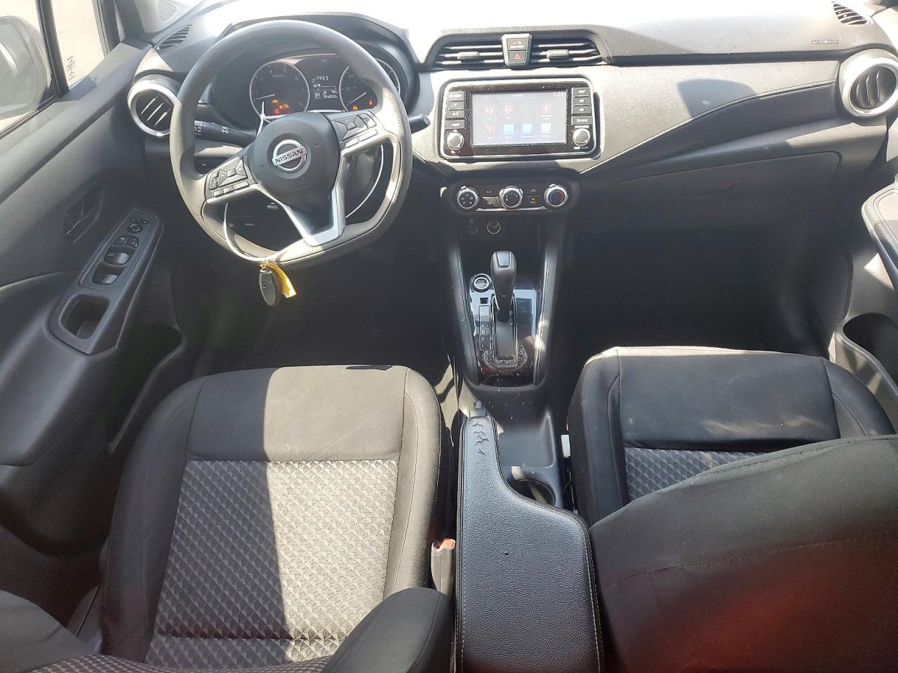 2021 NISSAN VERSA