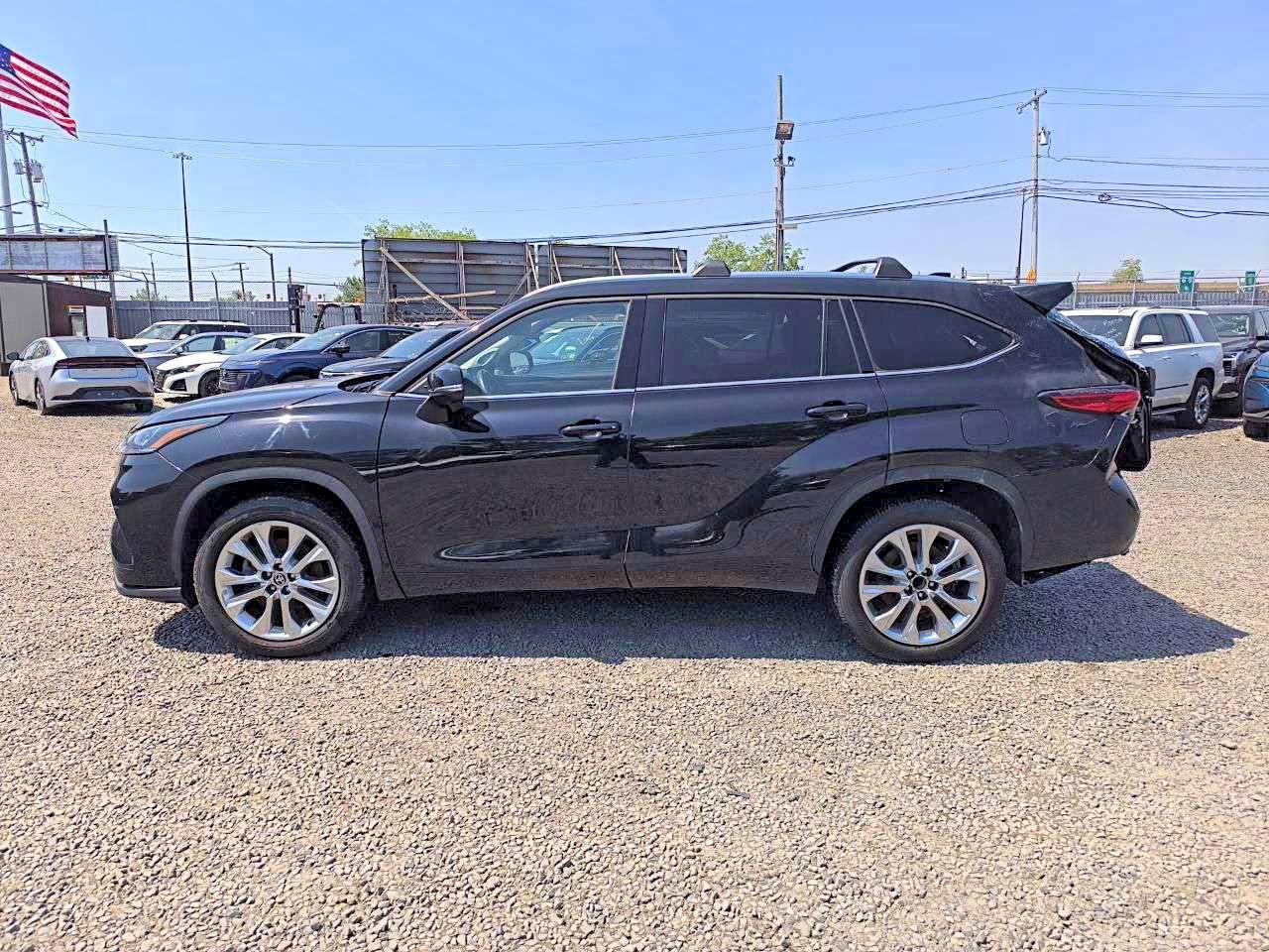 2023 TOYOTA HIGHLANDER