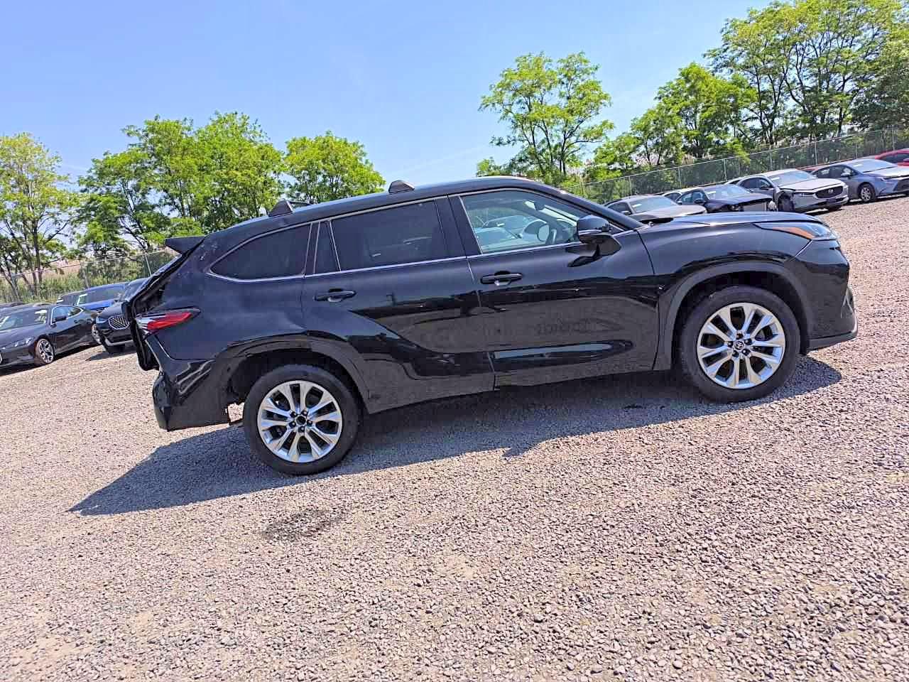 2023 TOYOTA HIGHLANDER