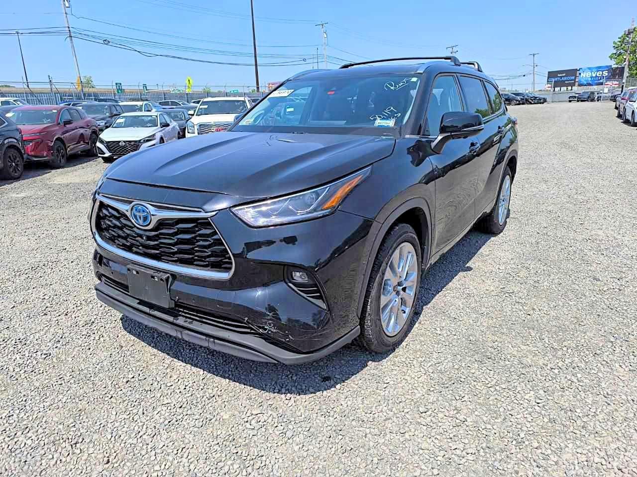 2023 TOYOTA HIGHLANDER