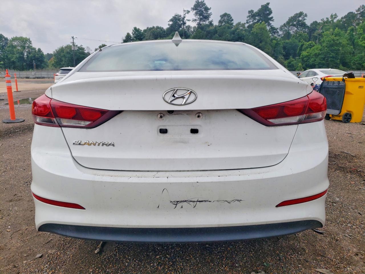 2018 HYUNDAI ELANTRA