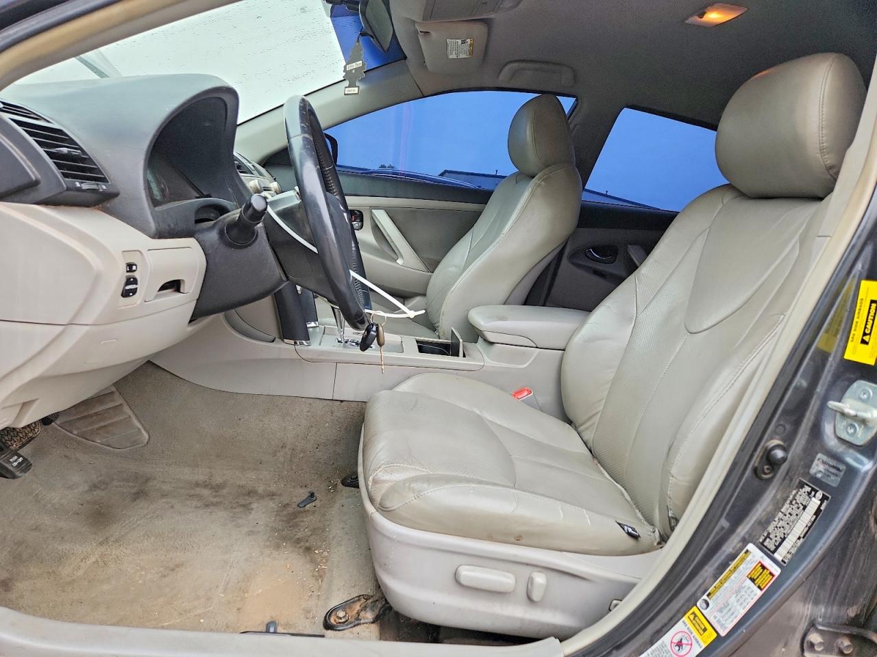 2009 TOYOTA CAMRY