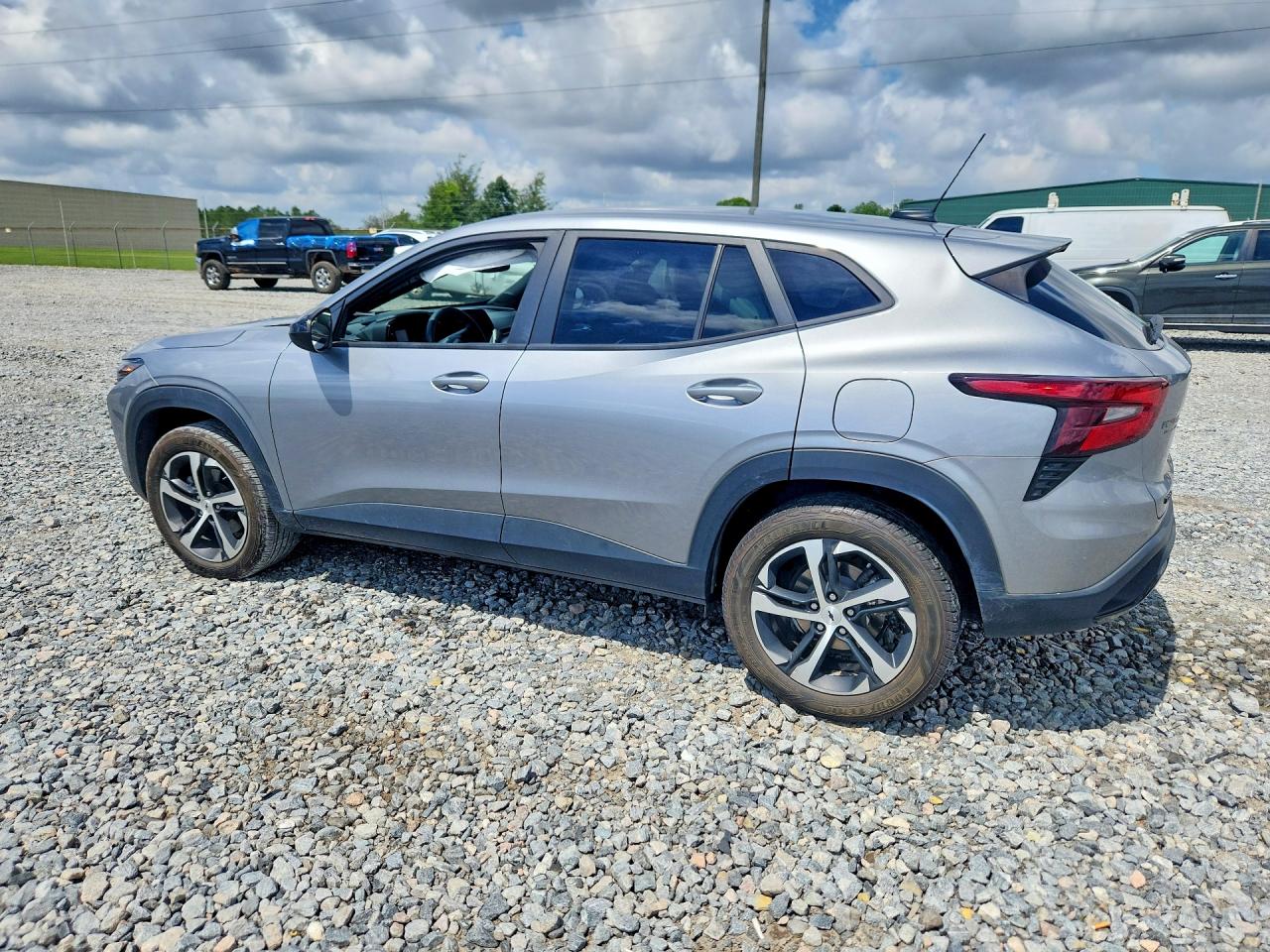2024 CHEVROLET TRAX