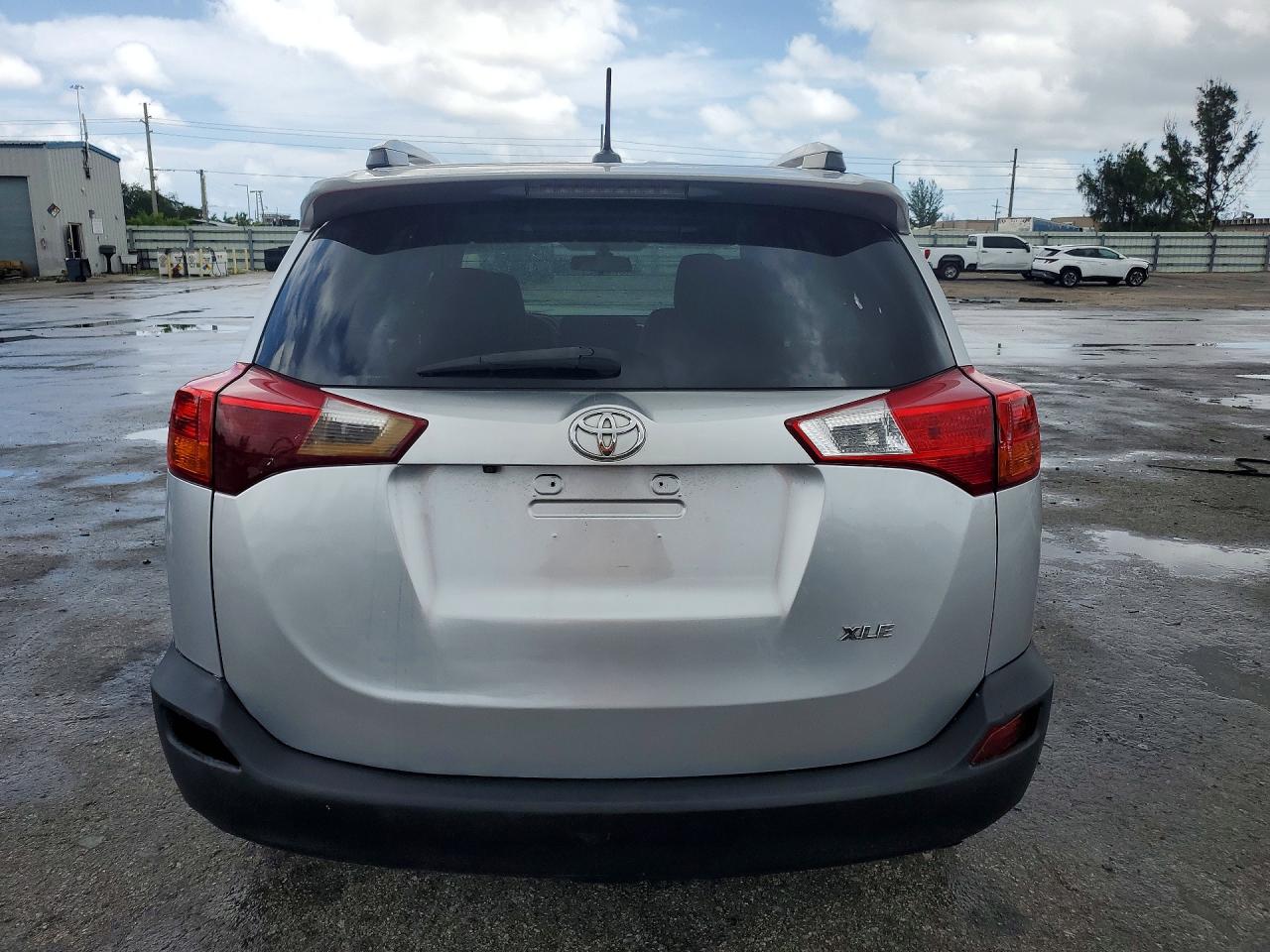 2014 TOYOTA RAV4