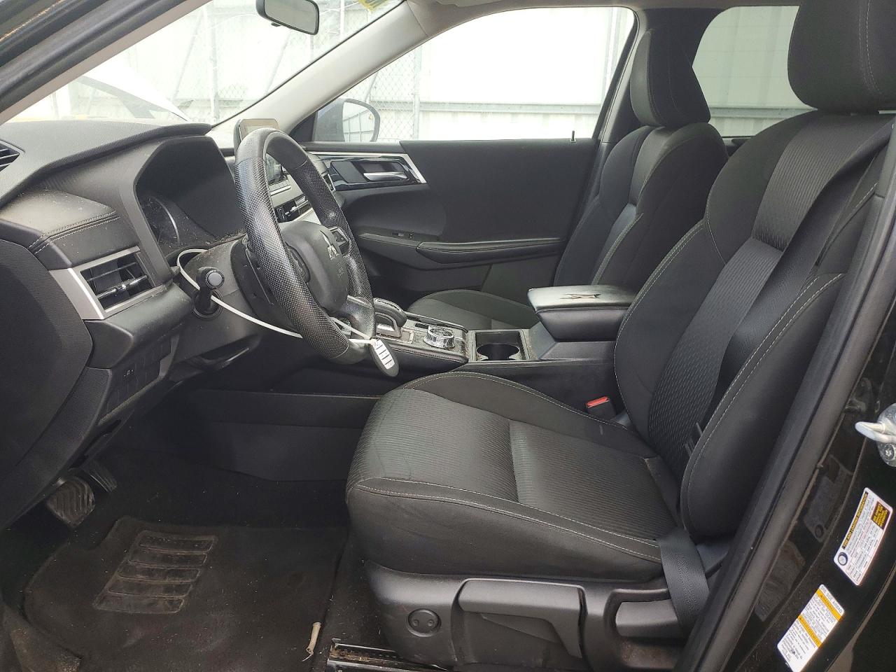 2022 MITSUBISHI OUTLANDER