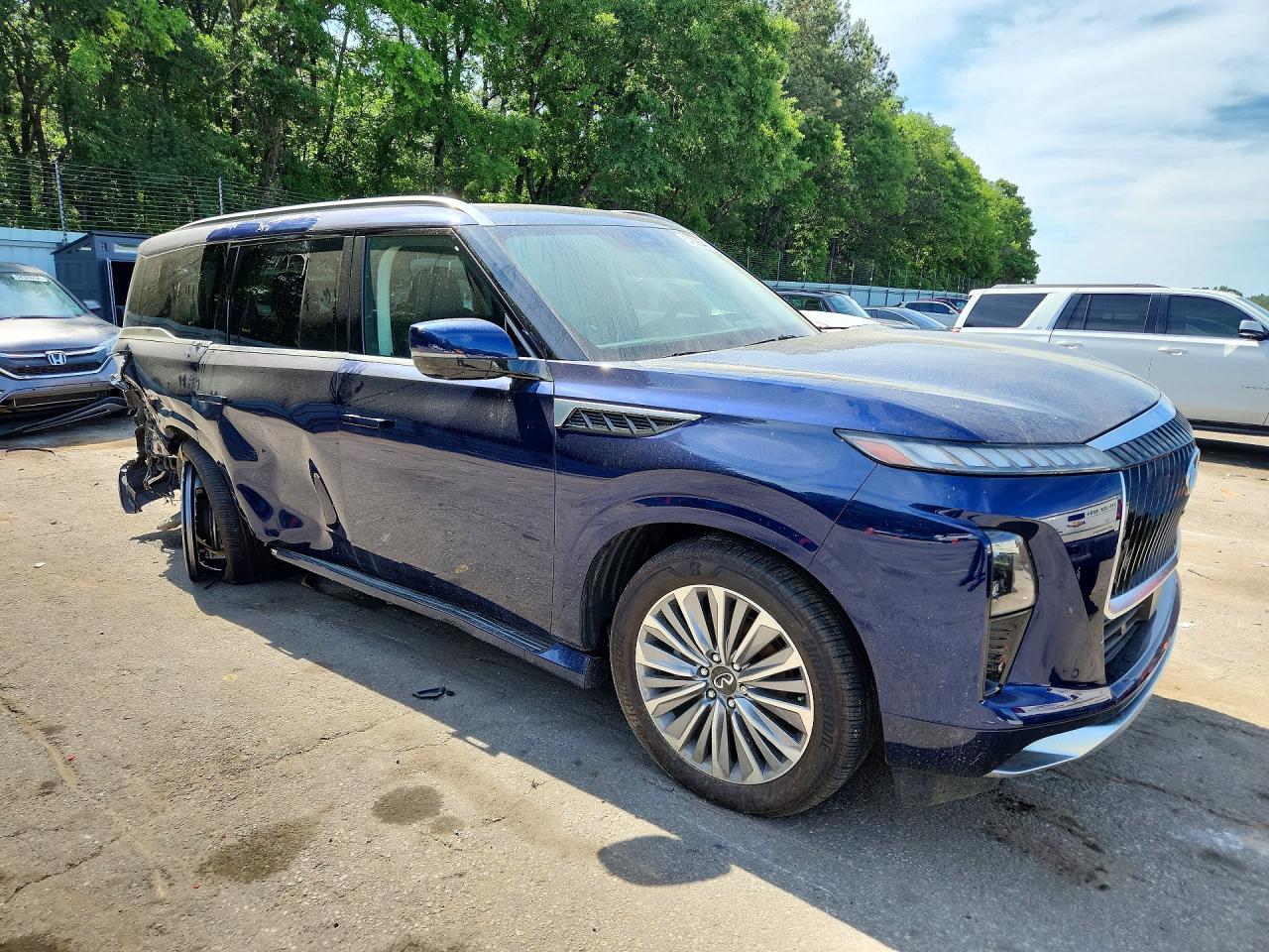 2025 INFINITI QX80