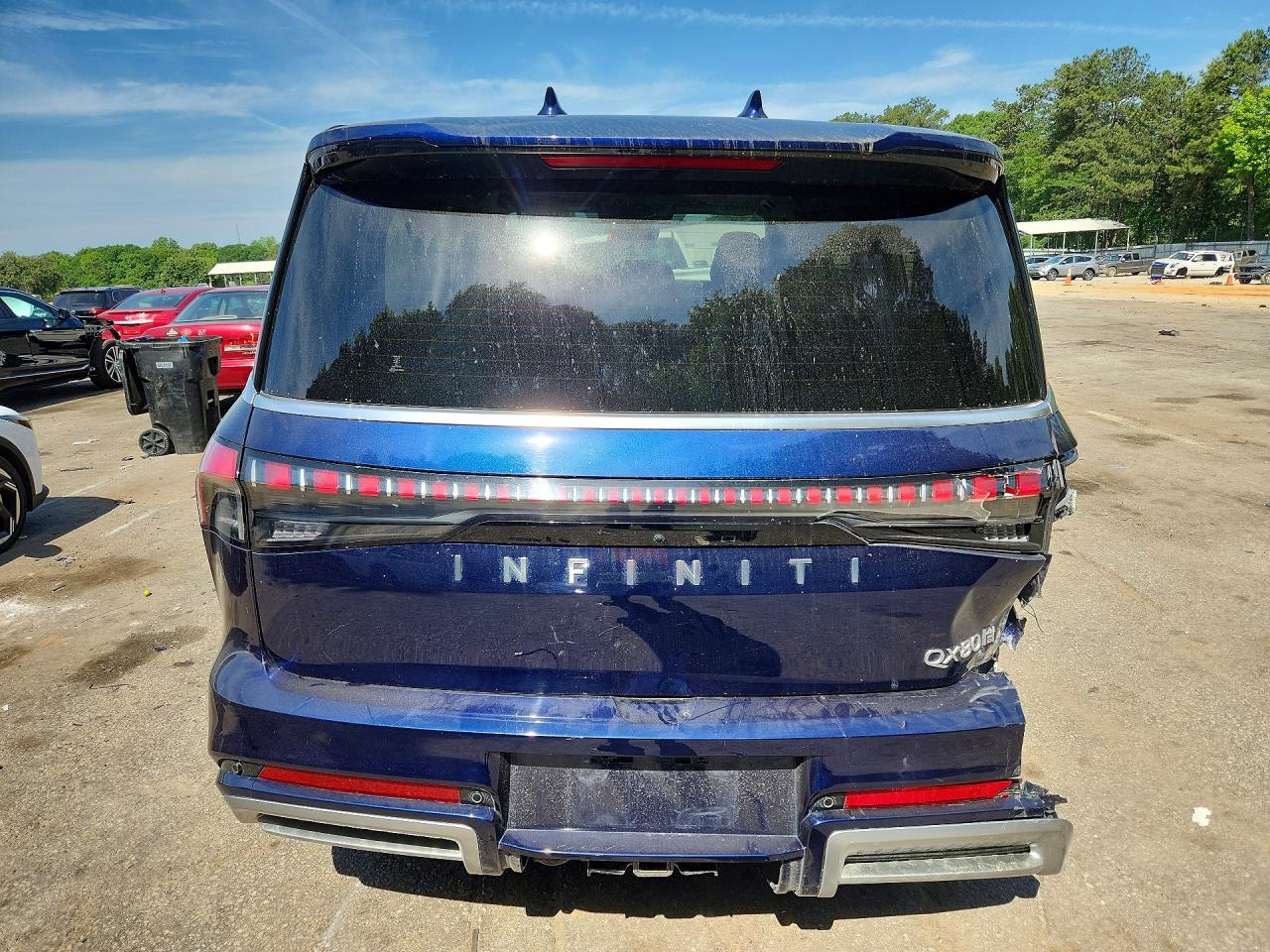 2025 INFINITI QX80