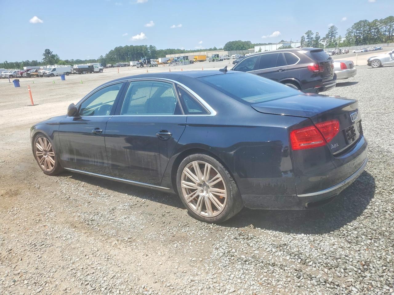 2013 AUDI A8