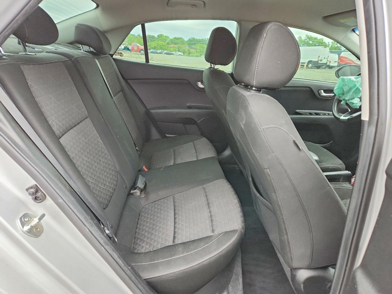 2018 KIA RIO