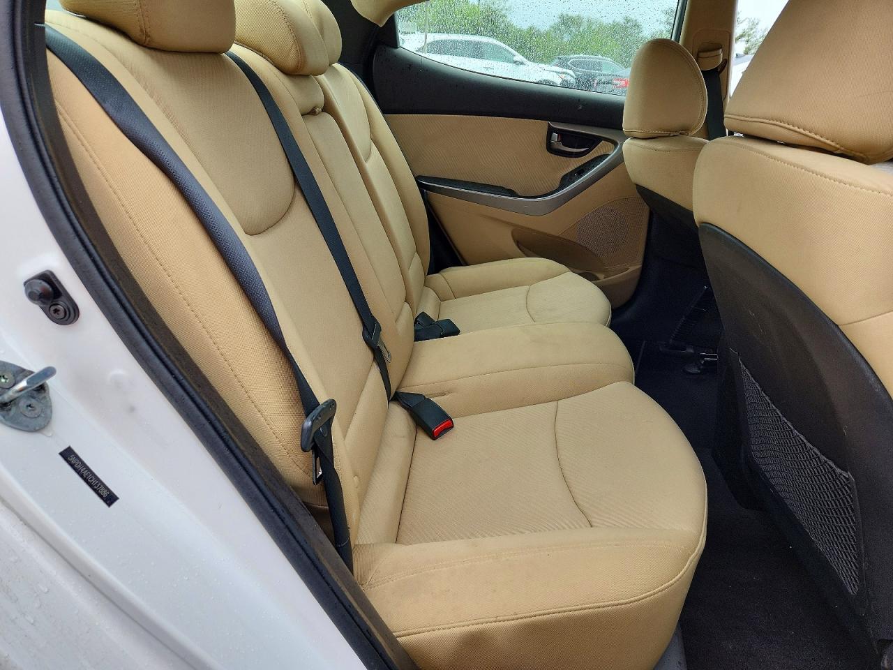 2012 HYUNDAI ELANTRA