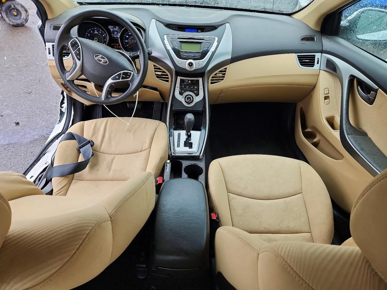 2012 HYUNDAI ELANTRA