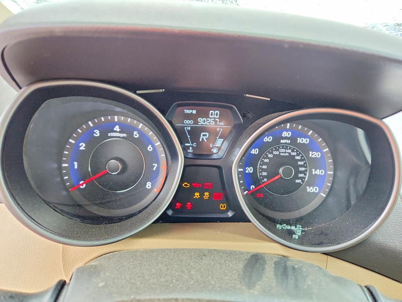 2012 HYUNDAI ELANTRA