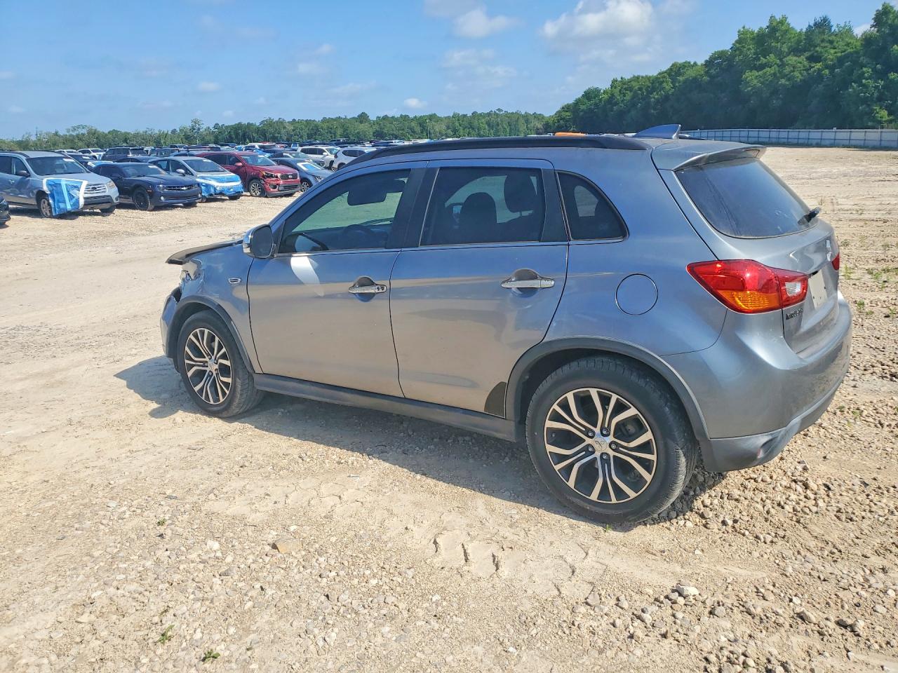 2017 MITSUBISHI OUTLANDER