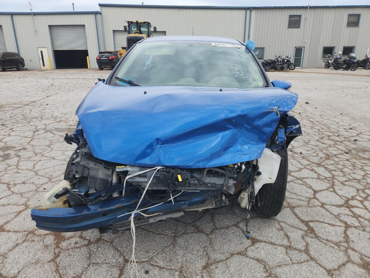 2011 FORD FIESTA