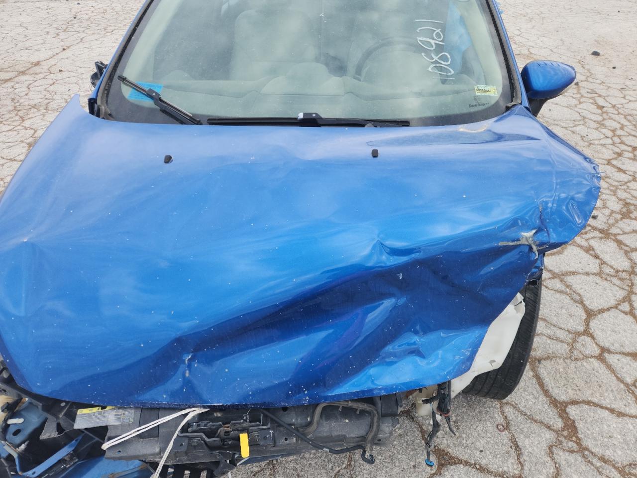 2011 FORD FIESTA