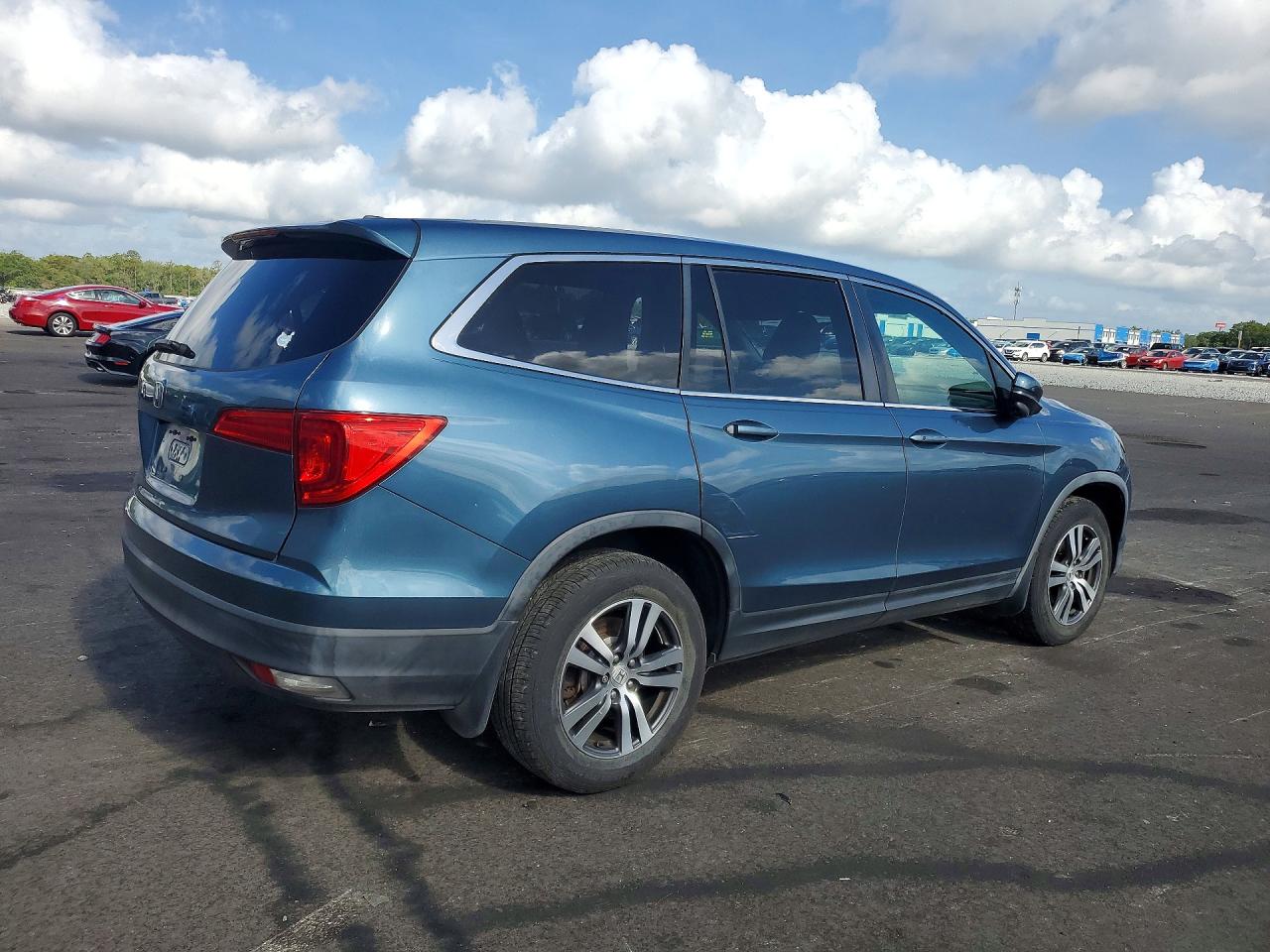 2016 HONDA PILOT