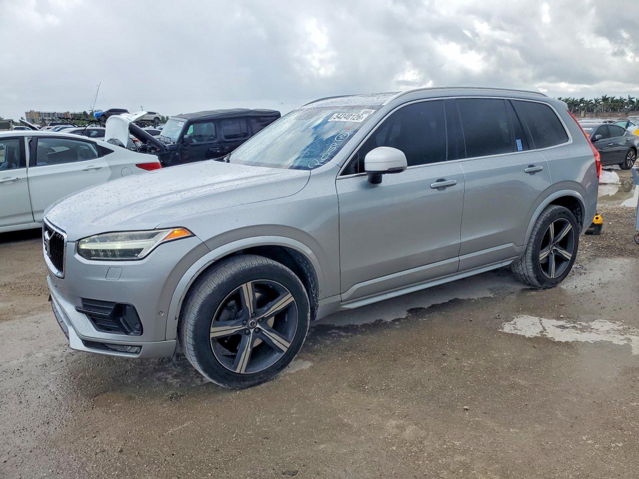 2018 VOLVO XC90