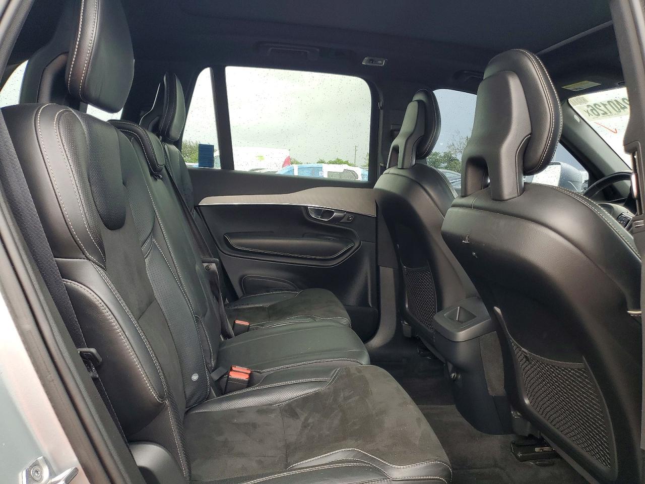 2018 VOLVO XC90