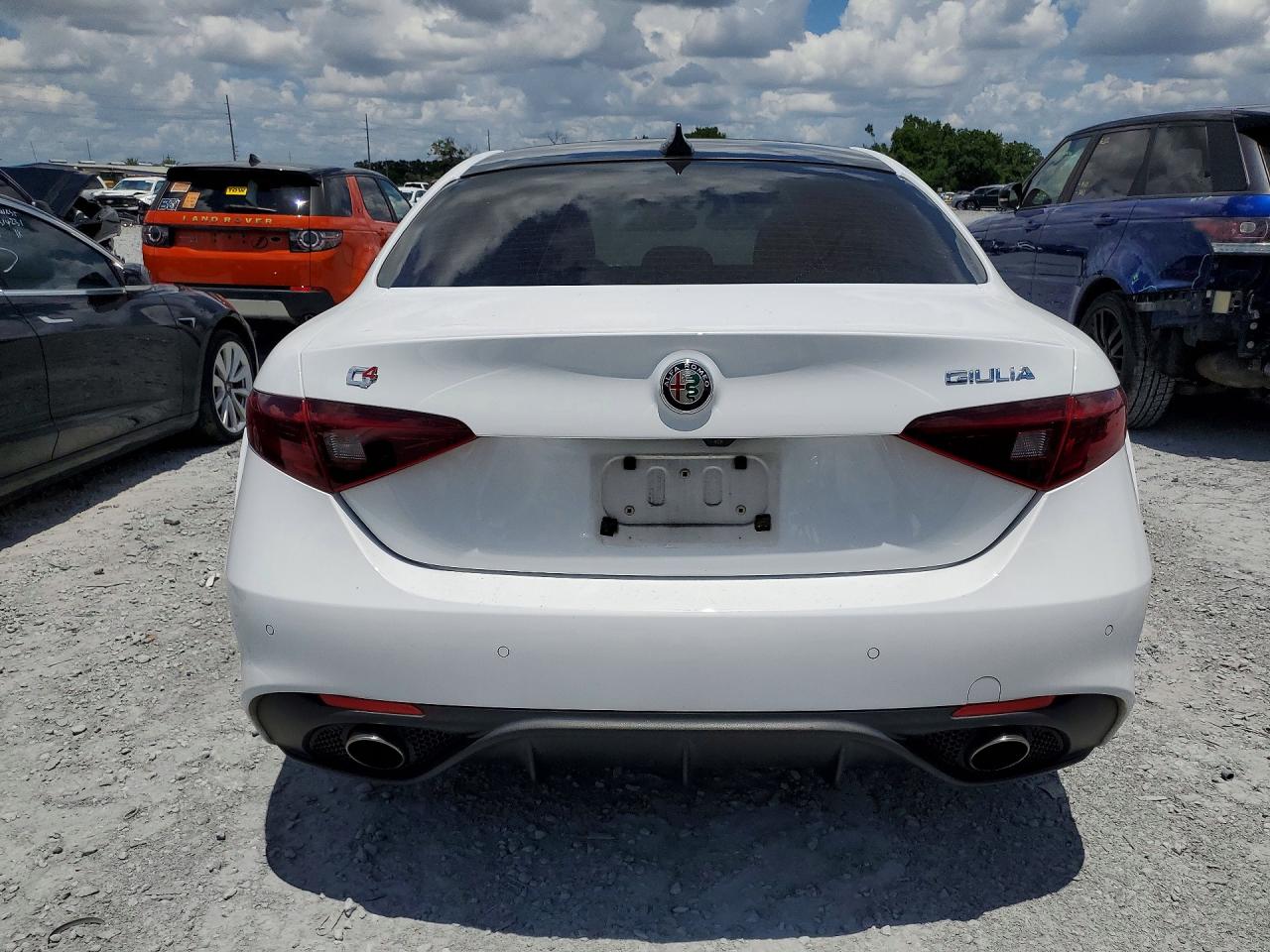 2017 ALFA ROMEO GIULIA
