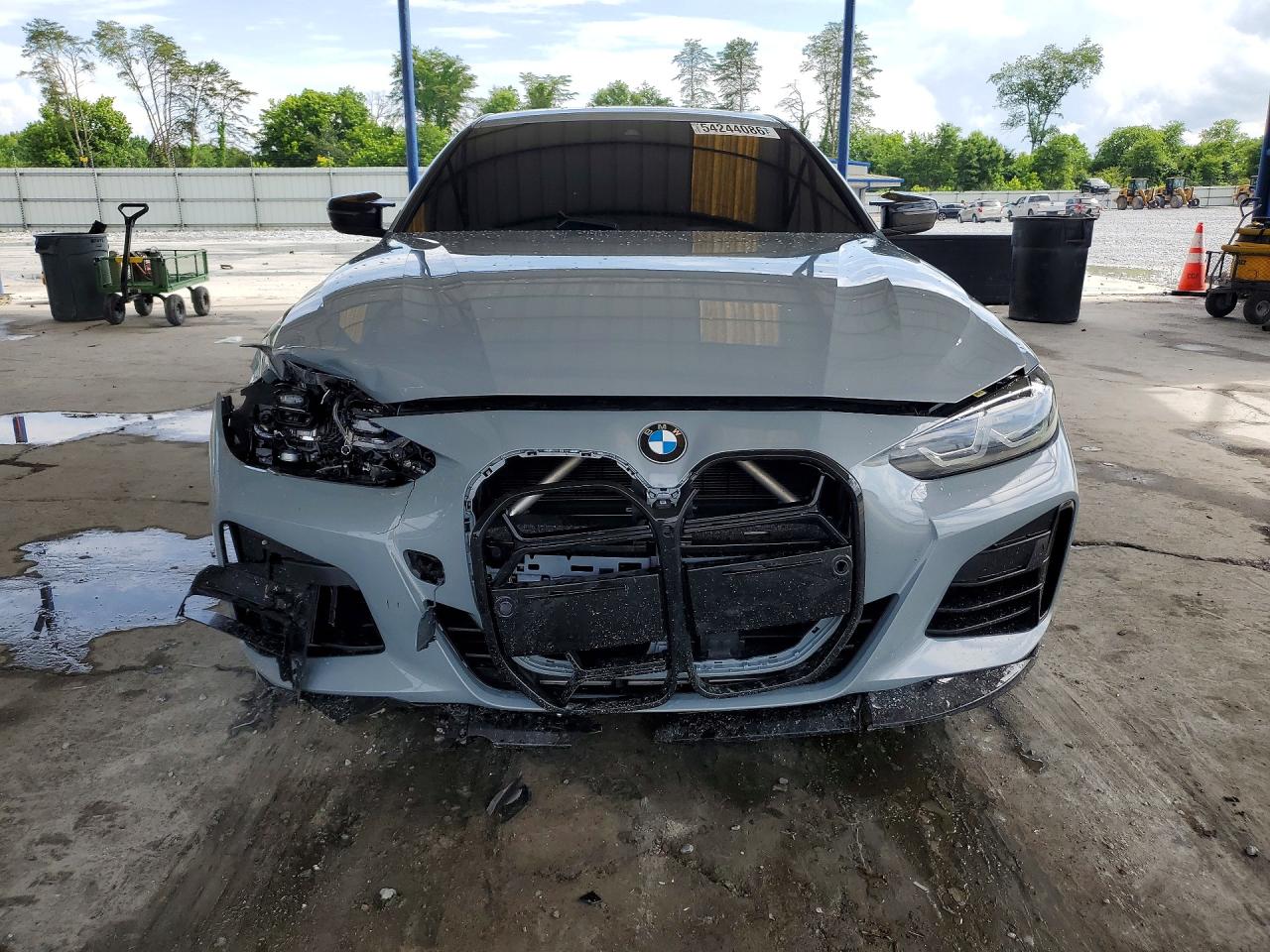 2022 BMW M4