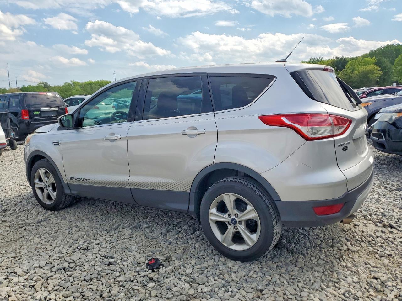 2015 FORD ESCAPE