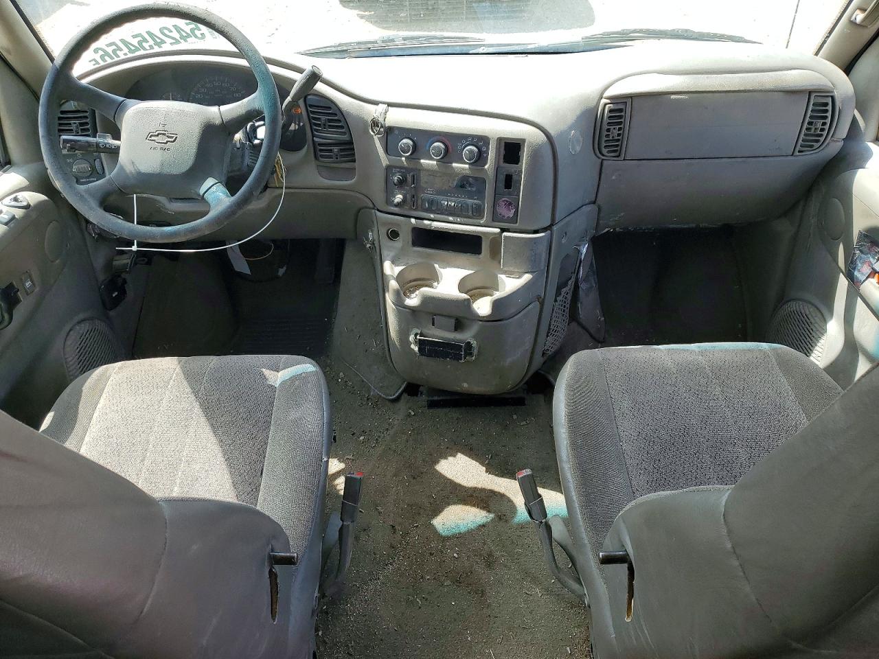2004 CHEVROLET ASTRO
