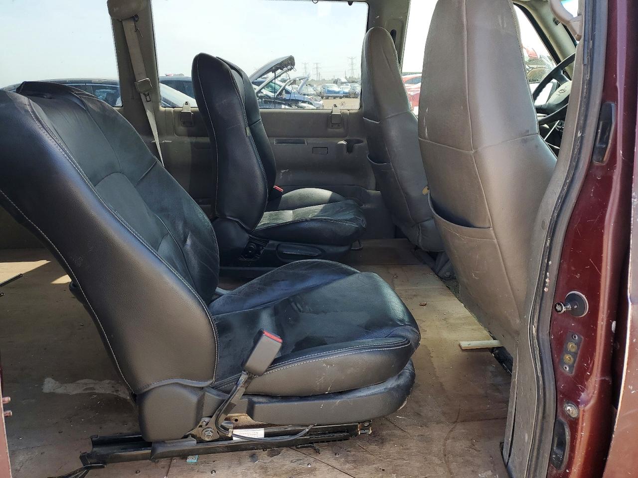 2004 CHEVROLET ASTRO