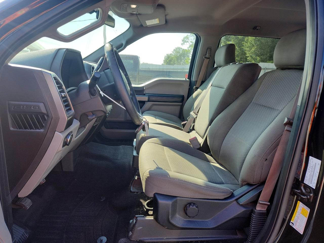 2017 FORD F150