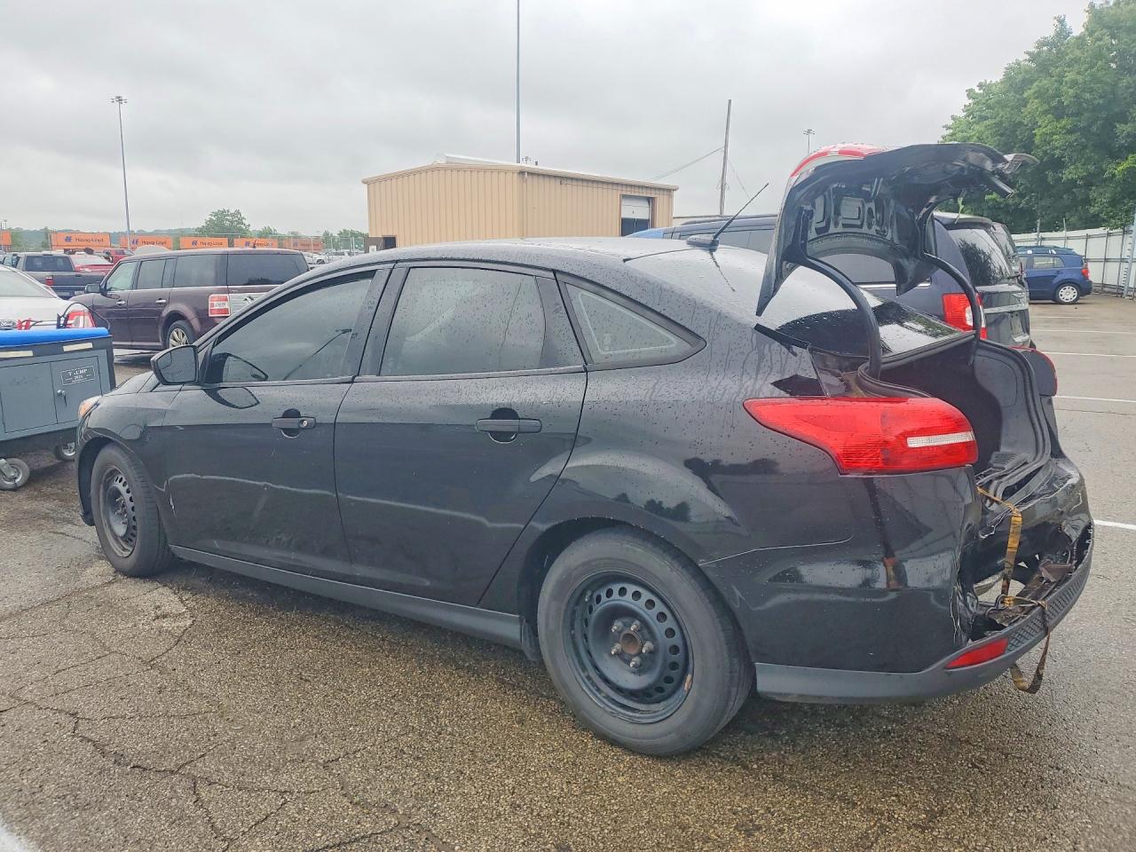 2016 FORD FOCUS