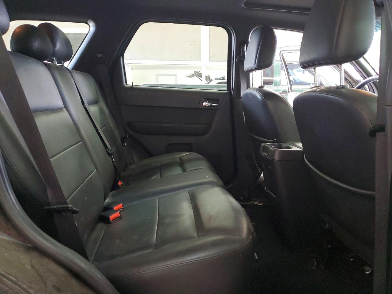 2008 FORD ESCAPE