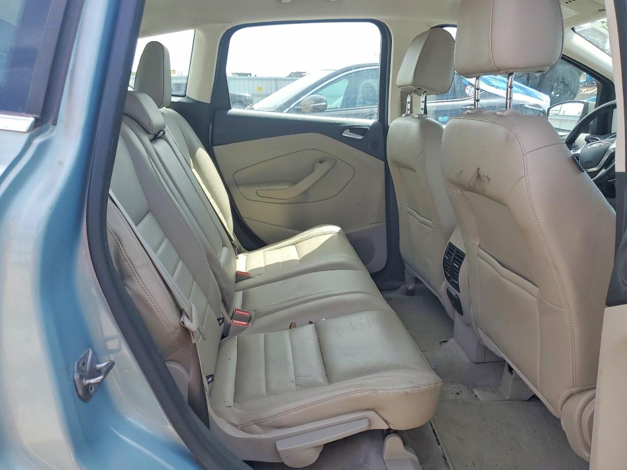 2013 FORD CMAX