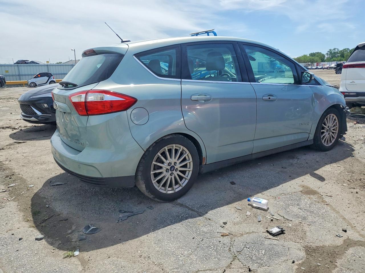 2013 FORD CMAX