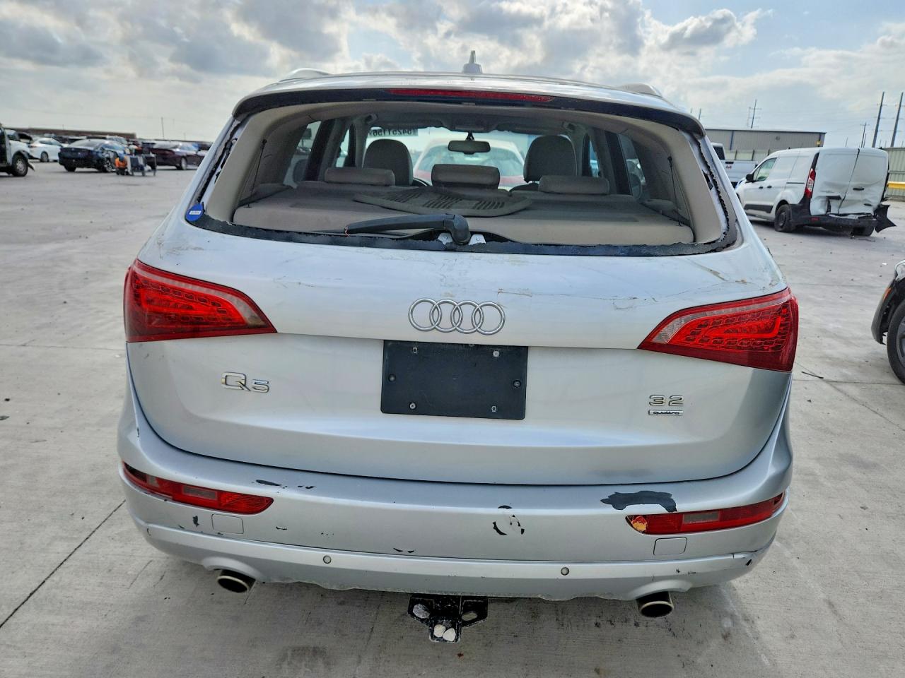 2010 AUDI Q5