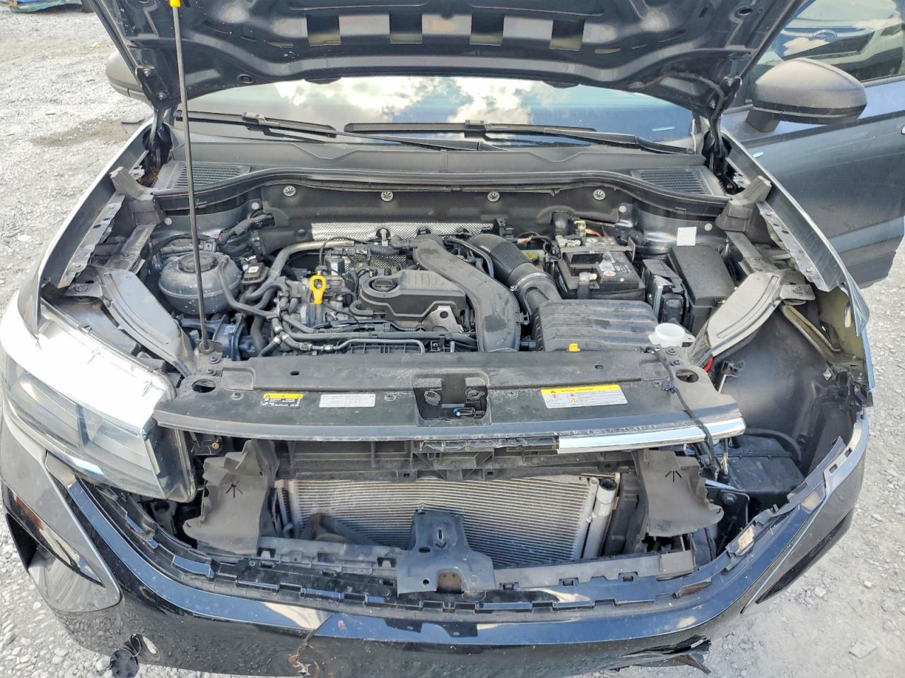 2023 VOLKSWAGEN TAOS S