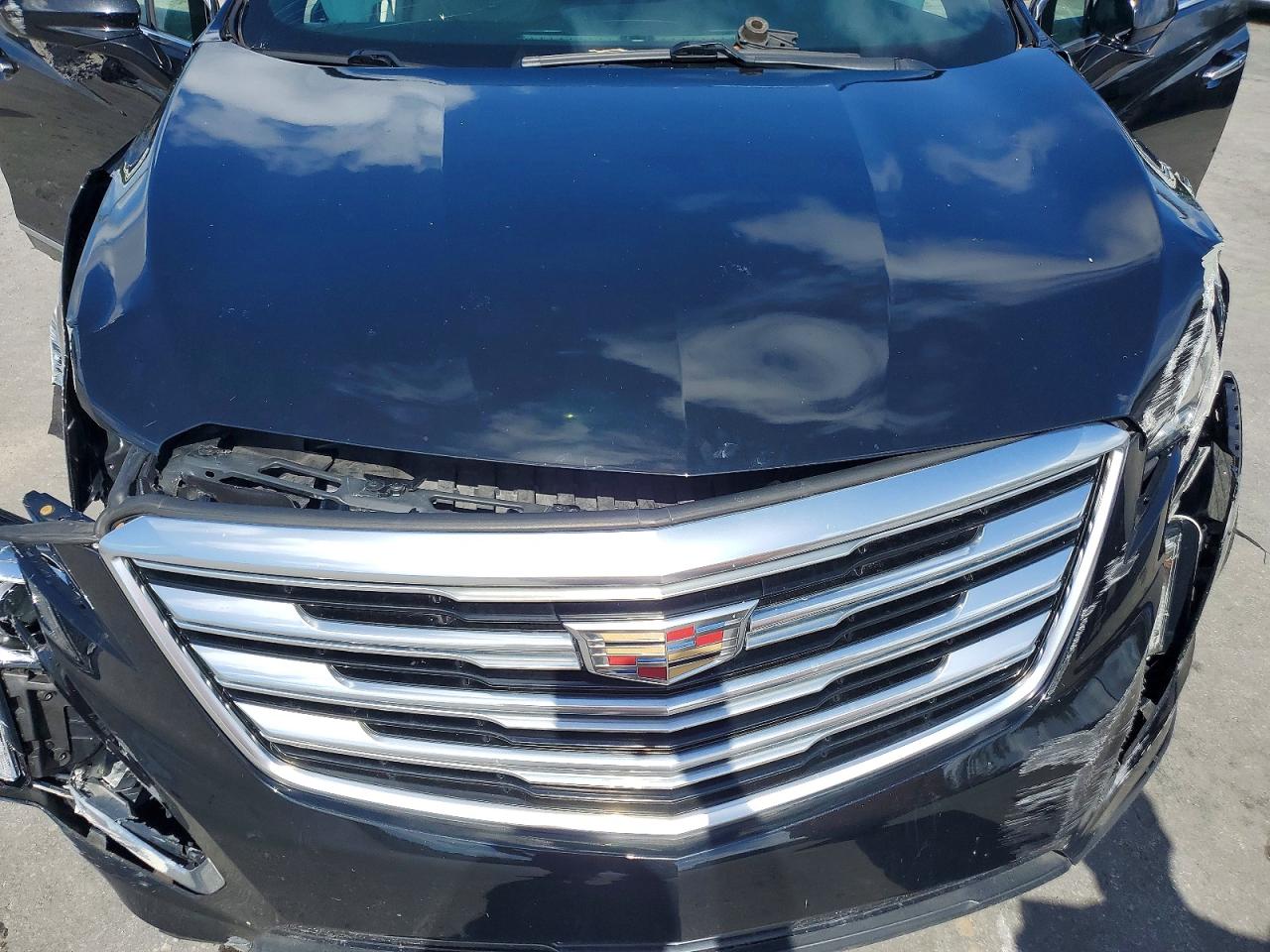 2018 CADI XT5