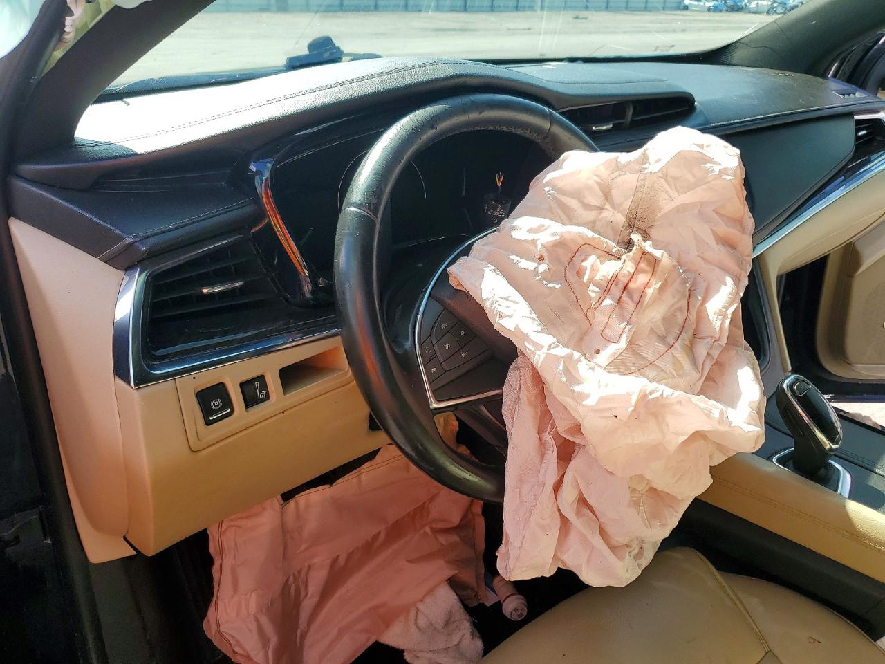 2018 CADI XT5